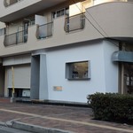 コシモ・プリュス - お店の外観