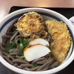 手打ちうどん　よこい - そば大（カボチャ・シイタケ天乗せ）