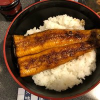 菊屋 - 特上うな丼 2200円。