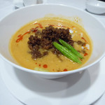 中国料理 北京 - 担々麺