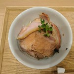 2017年12月　お肉のっけ丼　350円