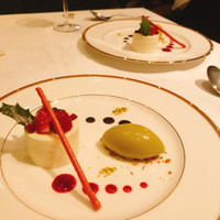 カレス - 