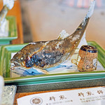 柳家 - 馬瀬川の子持ち鮎、このでかさ！