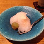 魚菜 ぎやまん - 岡山産 桃 ピオーネ 柿 のサイダーゼリー(*￣∇￣)ノ