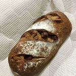 メゾン ムラタ - くるみといちぢくのカンパーニュ ¥350