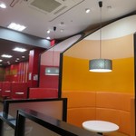 Kentakki Furaido Chikin - 店内