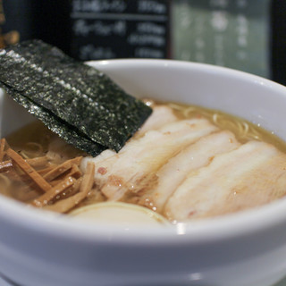 ラーメン専門店 徳川町 如水_1