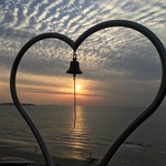 ロルキデ　ブランシュ - 表にあったチャペル的な…と夕陽