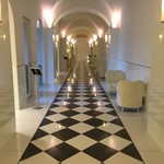 ロルキデ　ブランシュ - ブランケットへ通じる廊下、ロケなんかも出来そう