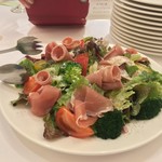 ロルキデ　ブランシュ - サラダ！