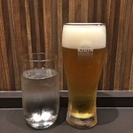 Oufu U Kari Emu - 水 + 生ビール