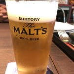 シンガポール ホーカーズ - 生ビール。