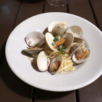 リストランテ ピッツェリア ジャンカルロ トウキョウ - ハマグリとリングイネ