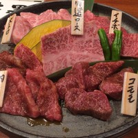 やきにくのバクロ 博多店 - バクロ特選部位盛合せ