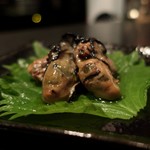 DEN - 自家製 カキの燻製