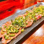 肉酒場 囲炉裏 - 