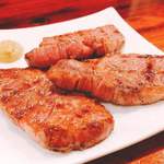 肉酒場 囲炉裏 - 