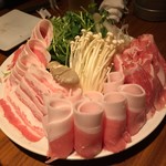 東京豚バザール - 放牧豚贅沢しゃぶしゃぶ