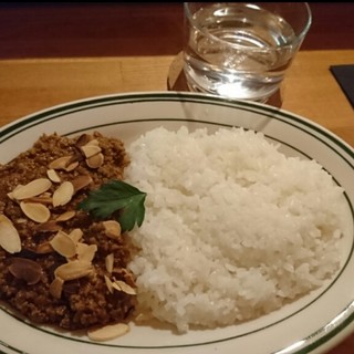 ソウ ヴァイオレット アンド クレア_1