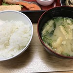 山翠荘 - ご飯と味噌汁