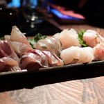 つねまつ久蔵商店 - 