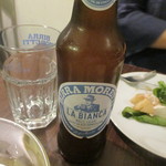 アッツケ ピッツァ - モレッティ　ラ　ビアンカ