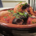 アッツケ ピッツァ - イイダコのアッフォガード（トマト煮込み）（750円）