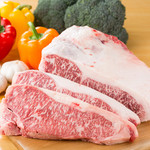 隠れ家個室居酒屋 縁の宴 - 黒毛和牛サローインステーキ2980円/200g