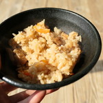 ろばたやき山ろく - 炊き込みご飯小