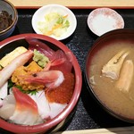 福助 - 海鮮丼 2,700円