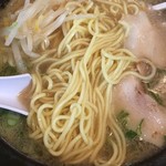 Tachibana - 豚系ラーメン 中細ストレート麺