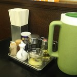 亀や - みなさんです♪