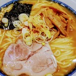 中華そば べんてん - 塩ラーメン中盛少なめ