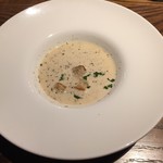 BISTRO BURMBO - セットのシャンピニオンスープ