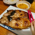 居酒屋 さち呼 - ノドグロの酒塩焼き