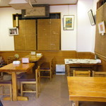 石鍋商店 - イートインコーナー