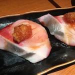 元祖ぶっち切り寿司 魚心 - 