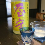 土家 - 29年12月　屋守　純米無調整生　おりがらみ