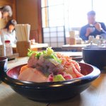 囲炉茶屋 - まるごと伊豆の海丼