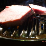 極上厚切り黒タン焼き