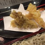 そば処 東家寿楽 - 海老、ズワイガニ、舞茸の天ぷら