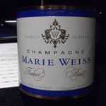 ニューヨークバー・シャンパンダイニング - CHAMPAGNE MARIE WEISS