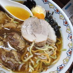 なにや - 角煮とチャーシュー