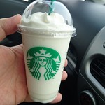 スターバックス・コーヒー - バニラクリームフラペチーノ(税抜き価格で430円)