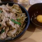 札幌軒 - 肉丼「生卵トッピング」