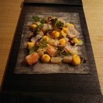 中島町倶楽部 - ホタテ貝柱、車海老、ラ・フランスを桂むきにした大根で巻いて