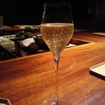 中島町倶楽部 - まずはシャンパン