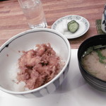 天ぷら新宿つな八 - 天丼