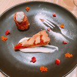 ラ グリーリア - ドルチェ2種盛り(カンノーリ、オレンジピールのクロスタータ)