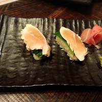 肉匠 とろにく 恵比寿店 - 鶏寿司。さっぱり美味